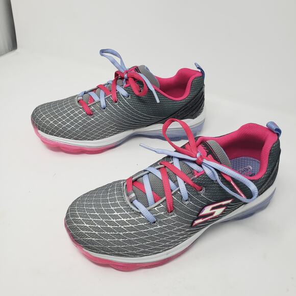 NEW! Skechers Sneaker Athletic Shoe - 4 - Picture 3 of 7